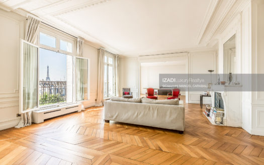 Piso de Lujo en Parc Monceau – París