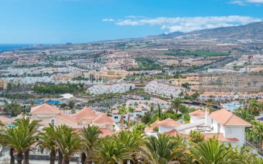Chalet en Costa Adeje con incomparables vistas a La Gomera