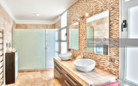 Design and exclusivity in Costa Adeje with Lovely Views to the Sea and La Gomera Island