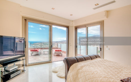 Chalet en Costa Adeje con incomparables vistas a La Gomera