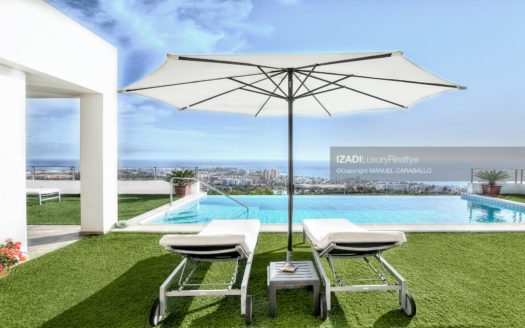 Design and exclusivity in Costa Adeje with Lovely Views to the Sea and La Gomera Island