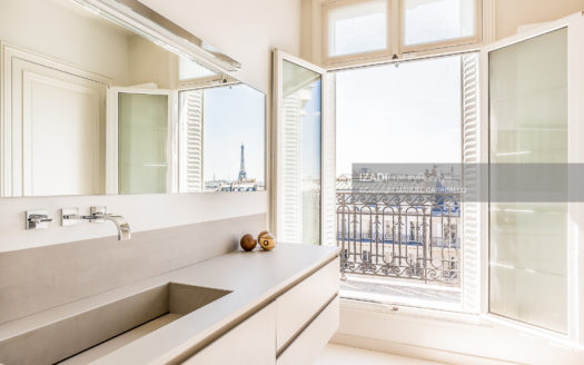 Piso de Lujo en Parc Monceau – París