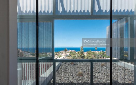 Chalet vanguardista en Puerto de La Cruz