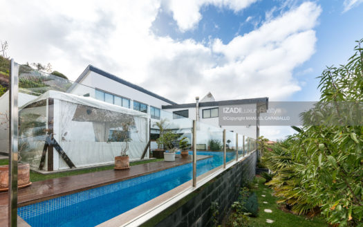 Chalet con vistas panorámicas al mar en Tafira Baja