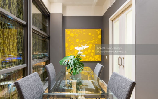 Entirely Decorated Apartment in Woermann Building