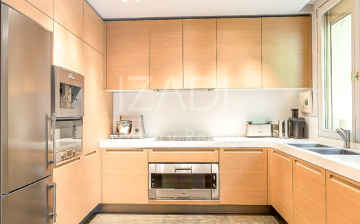 Bonita casa familiar con jardín en Neuilly Sur Seine, Paris