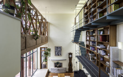 Villa with Large Garden next to Bajamar Yacht Club