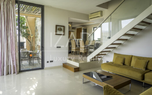 Chalet en Urbanización Privada dentro de Salobre Golf