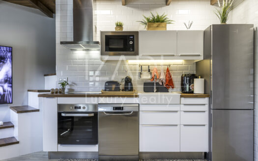 Chalet Independiente a estrenar con piscina, amplias terrazas, apartamento independiente,…