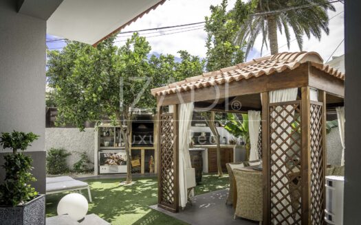 Refurbished Detached Villa 6 Bedrooms, Ciudad Jardín