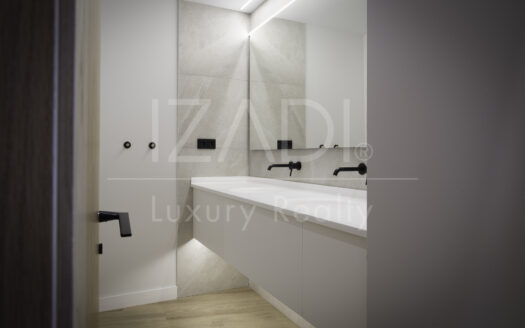 Luxury Apartment Next to Usos Múltiples Buildings (Local Government)