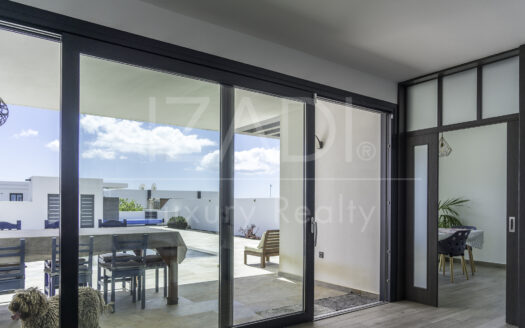 Exclusive Luxury Villa in Lanzarote – Elegance and Privacy in Costa Teguise