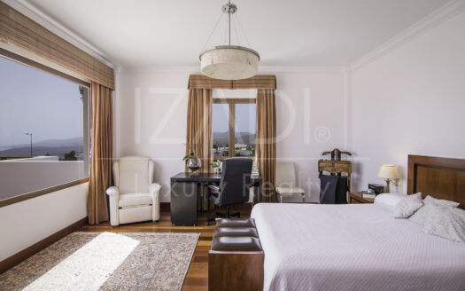 Villa with Large Garden and Pool Overlooking the Sea in Mácher, Lanzarote