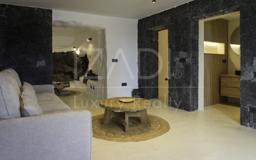 Villa on the Lava — Tahiche, Teguise, Lanzarote