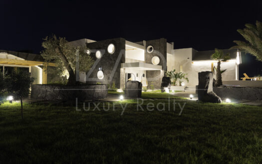 Villa on the Lava — Tahiche, Teguise, Lanzarote